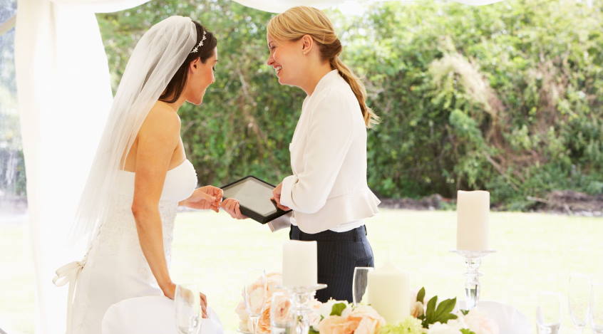 How Much Do You Pay A Wedding Coordinator