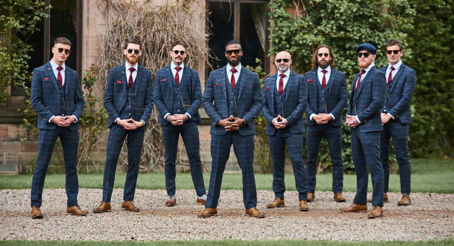 What color shop suit for wedding